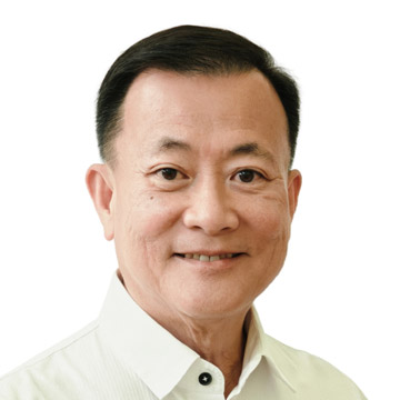 Mr Victor Lye